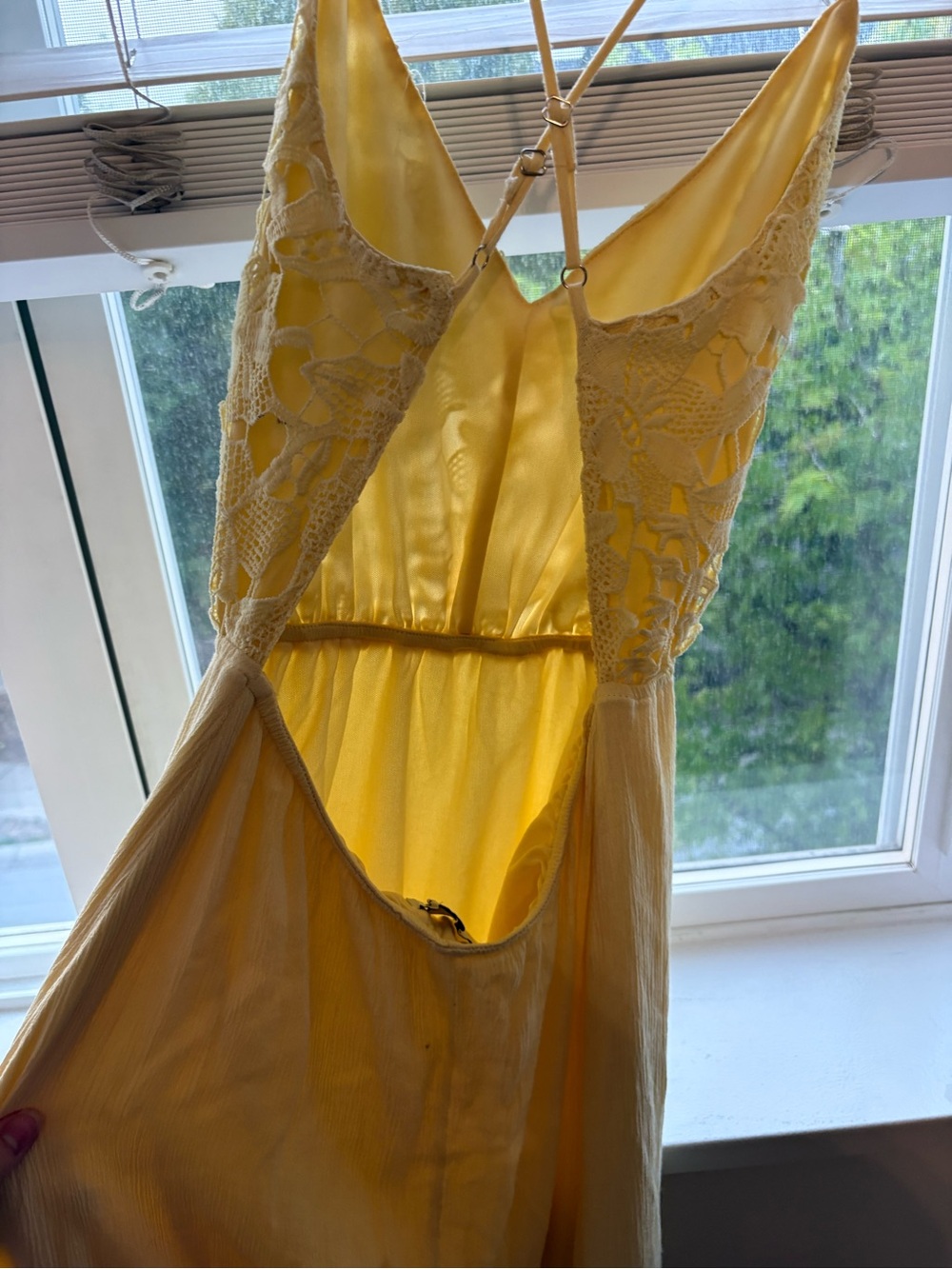 The Clothing Company Open-Back Yellow Maxi Dress - Picture 4 of 6